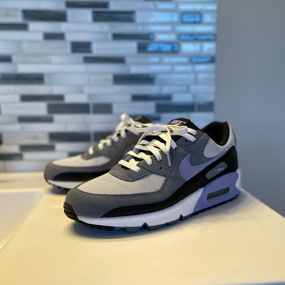 Nike Air Max 90 grey purple sz 10 Jordan zoom Kobe retro lifestyle lot